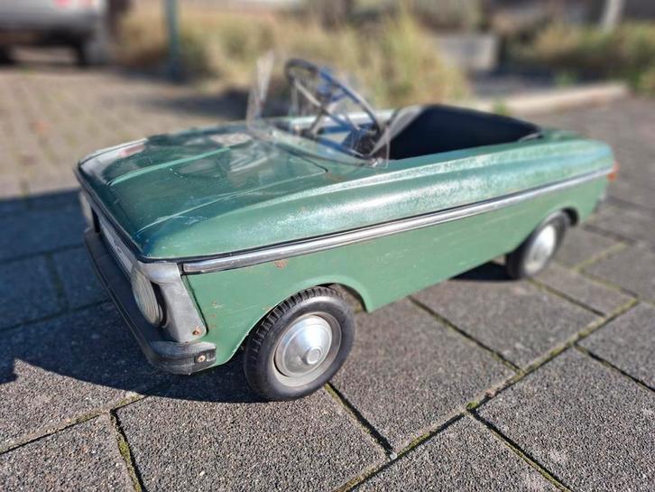 Mooie Moskvich trapauto - Vintage!, Antiek en Kunst, Antiek | Speelgoed, Ophalen