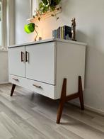 Kast mid-century 1960 | wit & teakhout, Vintage jaren 60, 100 tot 150 cm, Teakhout, Ophalen of Verzenden