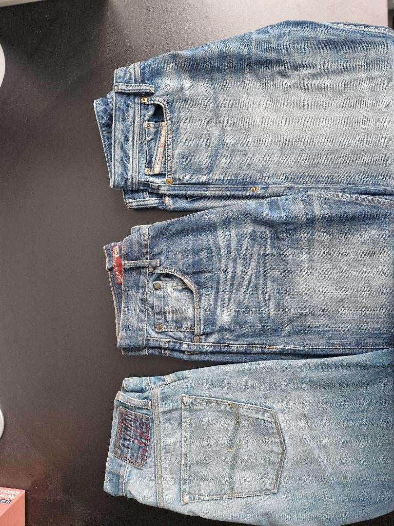 o.a. Diesel en andere spijkerbroeken, Ophalen, Diesel, Blauw, Overige jeansmaten