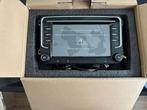Nieuwe Avison Autoradio + Quadlock VW Adapter, Auto diversen, Autoradio's, Ophalen, Nieuw