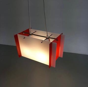 Design hanglamp mid-century (perspex/plexiglas) beschikbaar voor biedingen