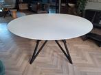Ronde witte eettafel met stalen poot, 160cm, Huis en Inrichting, Tafels | Eettafels, Ophalen, 150 tot 200 cm, Rond, Zo goed als nieuw