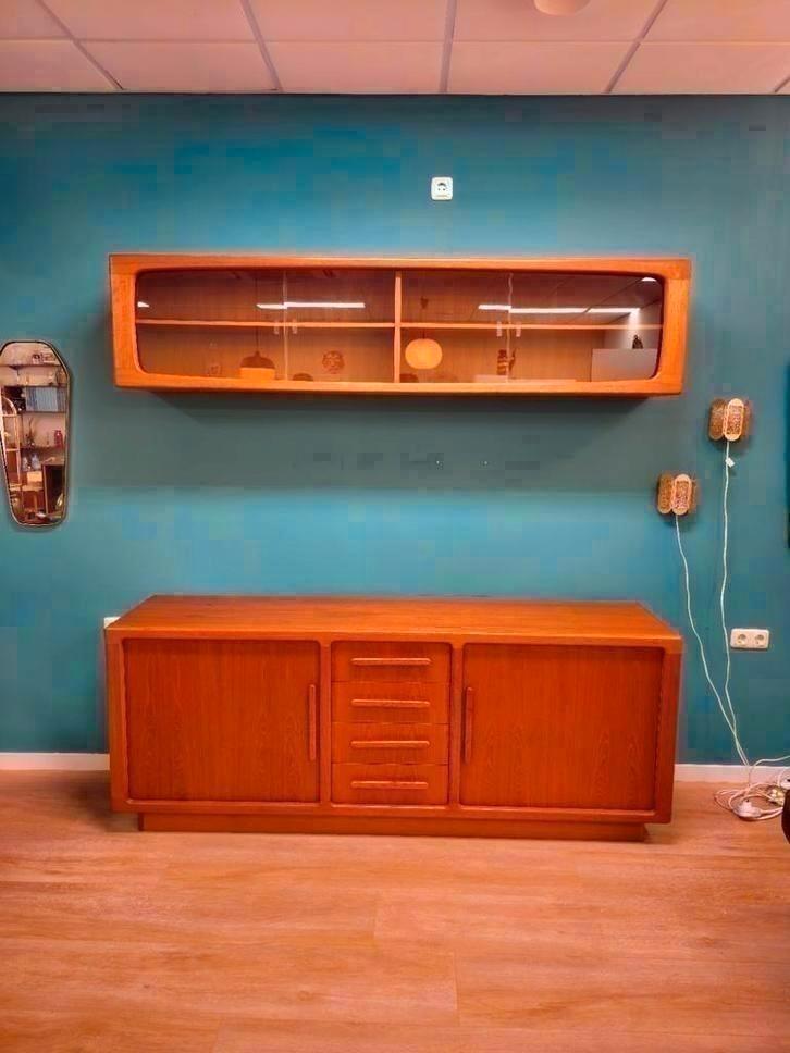 Silkeborg Sideboard Dressoir + Vitrine Wandkast Vitrinekast, Huis en Inrichting, Kasten | Dressoirs, Zo goed als nieuw, 25 tot 50 cm