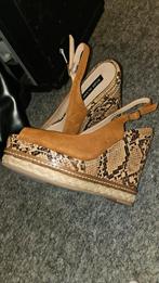 River Island Sandalen Sleehak Slangenprint Maat 38, Bruin, River Island, Nieuw, Sandalen of Muiltjes