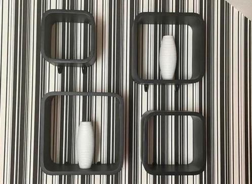 Zwarte Wandvakken Set van 4, Huis en Inrichting, Woonaccessoires | Wandplanken en Boekenplanken, Zo goed als nieuw, Ophalen