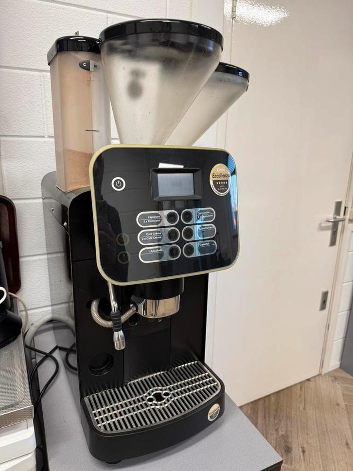Schaerer Koffiemachine, Witgoed en Apparatuur, Koffiezetapparaten, Gebruikt, Koffiebonen, Koffiemachine, 10 kopjes of meer, Stoompijpje