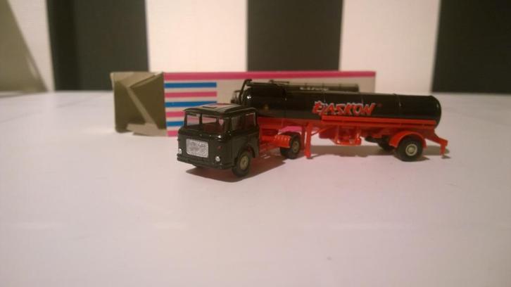 Permot 399/12 Skoda Zugmaschine, tankwagen Elaskon, Hobby en Vrije tijd, Modelauto's | 1:87, Nieuw, Bus of Vrachtwagen, Ophalen