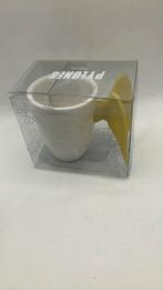 Pylones espresso kopje in originele Bijenkorf verpakking., Ophalen of Verzenden, Zo goed als nieuw, Porselein, Kop(pen) en/of Schotel(s)