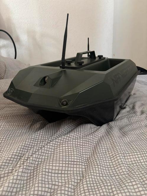 Navigator voerboot met raymarine dragonfly 5, Watersport en Boten, Hengelsport | Karpervissen, Gebruikt, Overige typen, Ophalen