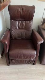 Sta-op stoel elektrisch, Huis en Inrichting, Fauteuils, Ophalen, Gebruikt, 50 tot 75 cm, Leer