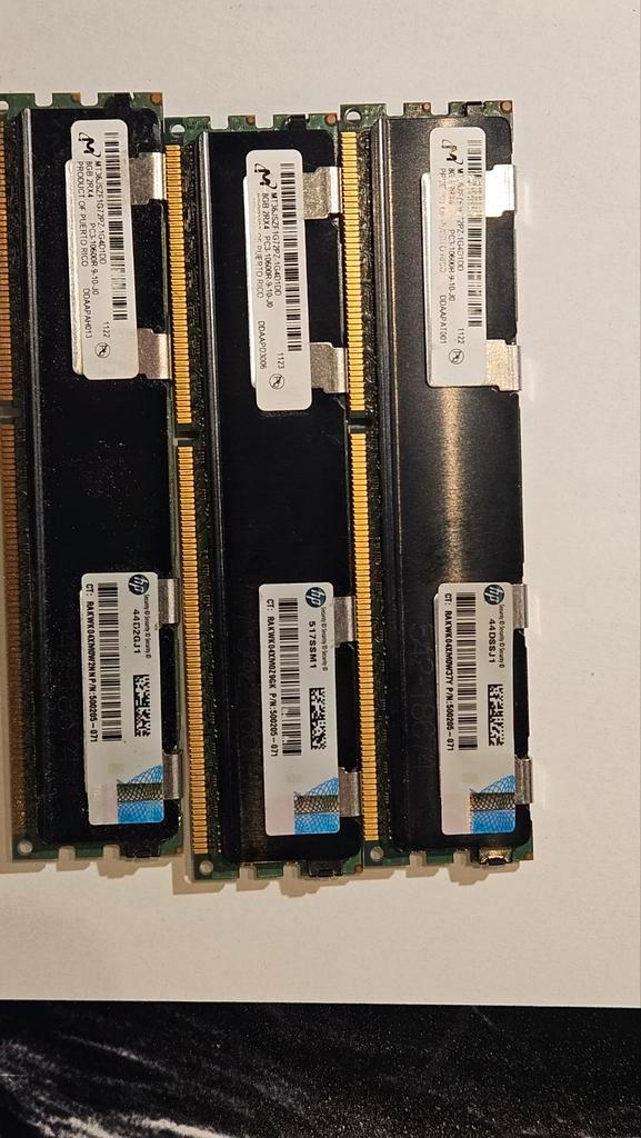 Micron / HP Server RAM 8GB DDR3 ECC Registered 1066MHz, Computers en Software, RAM geheugen, Zo goed als nieuw, 8 GB, DDR3, Ophalen of Verzenden