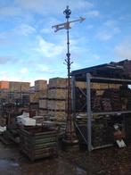 Antieke windfaan van kerk circa 450 cm hoog.