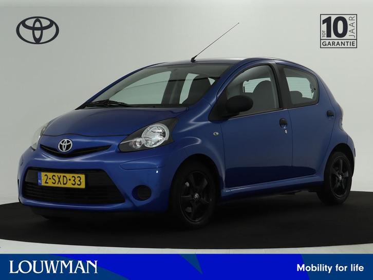 Toyota Aygo 1.0 VVT-i Now | Airco | Velgen | (bj 2014), Auto's, Toyota, Bedrijf, Te koop, Aygo, ABS, Airbags, Airconditioning