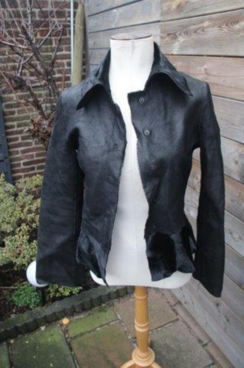 Jasje Strenesse zwart suede mt 36 Vaste prijs, Kleding | Dames, Jasjes, Kostuums en Pakken, Zo goed als nieuw, Jasje, Maat 36 (S)