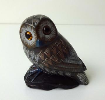 Kunststof composiet beeldje van uil zwart met grijs 9185-d beschikbaar voor biedingen