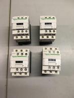 2x magneetschakelaar CAD32P7 Schneider electric Ith 10Ampere, Ophalen of Verzenden