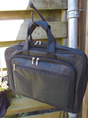 Nette Laptoptas - Zo Goed Als Nieuw! beschikbaar voor biedingen
