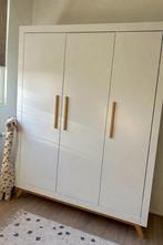Bopita Fenna 3-deurs Kledingkast (Wit/Naturel), Kinderen en Baby's, Kinderkamer | Commodes en Kasten, Ophalen, Kast, 50 tot 70 cm