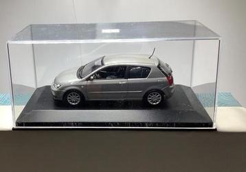 Minichamps Toyota Corolla Runx modelauto-1:43 beschikbaar voor biedingen