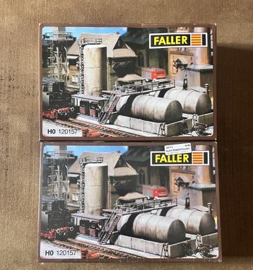 2x Faller 120157 HO Dieselpompstation beschikbaar voor biedingen