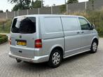 Volkswagen Transporter 2.5 TDI 300 MHD 1E EIGENAAR I CARPLAY, Voorwielaandrijving, Gebruikt, Volkswagen, Metallic lak