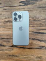 Iphone 15 pro titanium, 128 gb incl. hoesjes, Ophalen, 128 GB, Zwart, Zo goed als nieuw