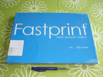 Nieuw in seal: 100 x stickervel - 32 st 52.5x 35mm per vel beschikbaar voor biedingen