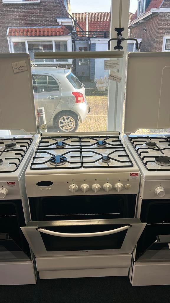Bosch gasfornuis incl Garantie&Bezorgen, Witgoed en Apparatuur, Fornuizen, Zo goed als nieuw, Vrijstaand, Gas, 4 kookzones, 85 tot 90 cm