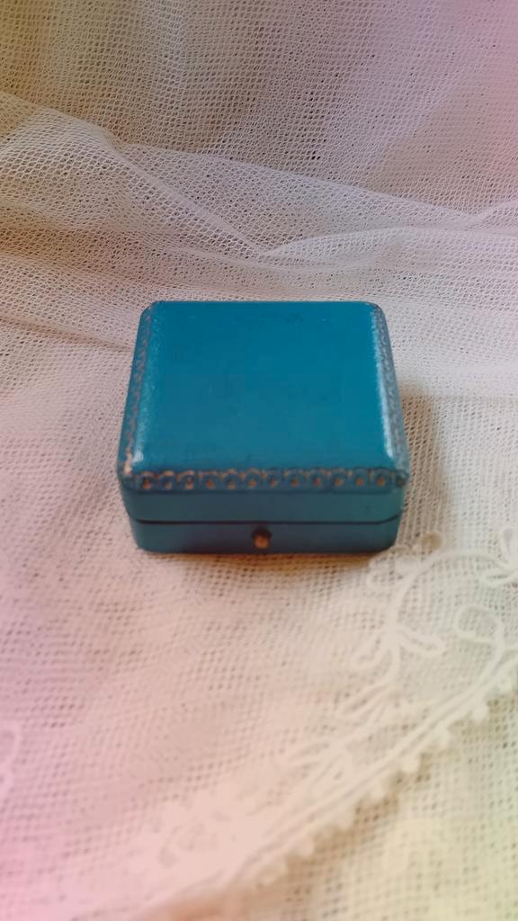 Antiek juweliersdoosje, Antiek en Kunst, Curiosa en Brocante, Verzenden