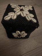 Offermansje handgemaao uit bali, Huis en Inrichting, Ophalen of Verzenden, Nieuw, Rond, Mand