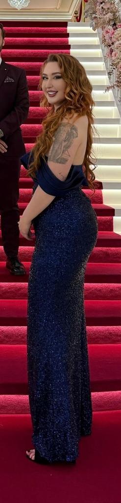 Blauwe Galajurk - maat 44/46, Kleding | Dames, Jurken, Gedragen, Maat 42/44 (L), Blauw, Onder de knie, Ophalen of Verzenden