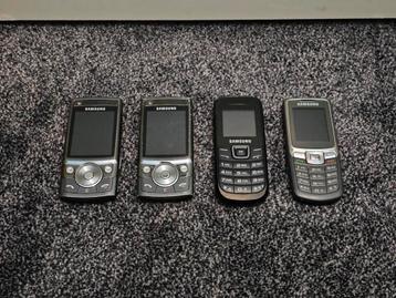 Samsung GSM's (4 stuks) beschikbaar voor biedingen