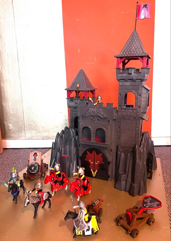 2 Playmobil Kastelen met veel poppetje, paarden, kanonnen, Kinderen en Baby's, Speelgoed | Playmobil, Gebruikt, Los playmobil