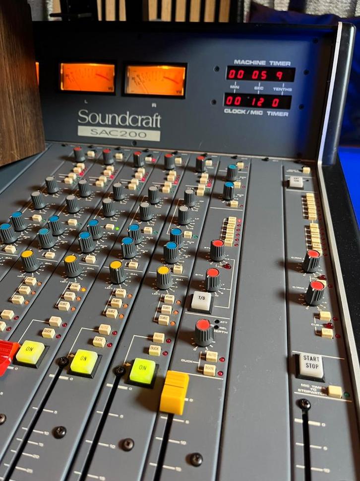 Prachtige Analoge Soundcraft SAC200, Muziek en Instrumenten, Mengpanelen, Gebruikt, 10 tot 20 kanalen, Microfooningang, Ophalen