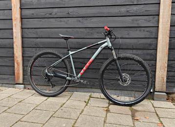 Cube Analog CMPT Flashgrey/Red - Maat L- 29 inch - SRAM beschikbaar voor biedingen