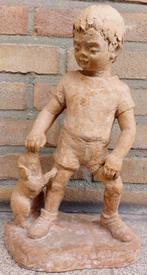 Vintage Beeld Jongen met hond - Austin Prod 1975, Antiek en Kunst, Kunst | Beelden en Houtsnijwerken, Ophalen of Verzenden