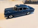Mercedes-benz 200 Taxi 1/43, Hobby en Vrije tijd, Modelauto's | 1:43, Ophalen of Verzenden, Gebruikt, Auto, Overige merken
