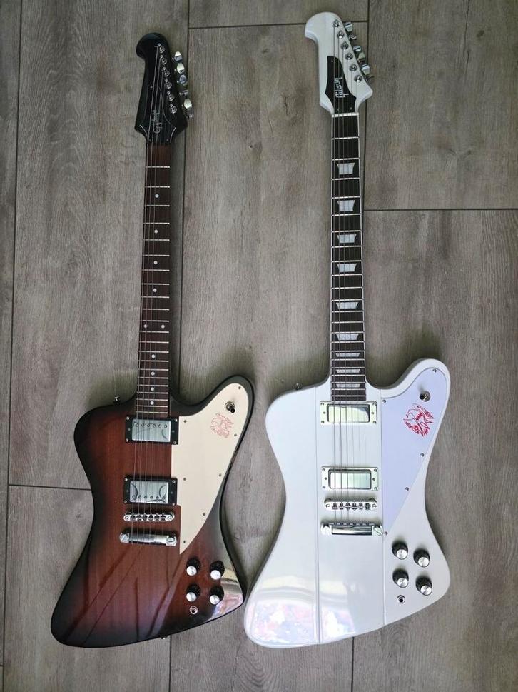 Epiphone Firebird Studio, chibson firebird, Muziek en Instrumenten, Snaarinstrumenten | Gitaren | Elektrisch, Zo goed als nieuw
