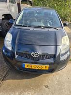 ToyotaYaris 1.0 Apk15/3/26/Opel Zafira 1.8 Aut.1999 Apk 14/2, Origineel Nederlands, 108 pk, 1587 cc, Zilver of Grijs