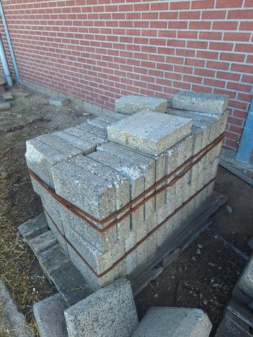 Betonnen Terrastegels - 10m² of meer beschikbaar voor biedingen