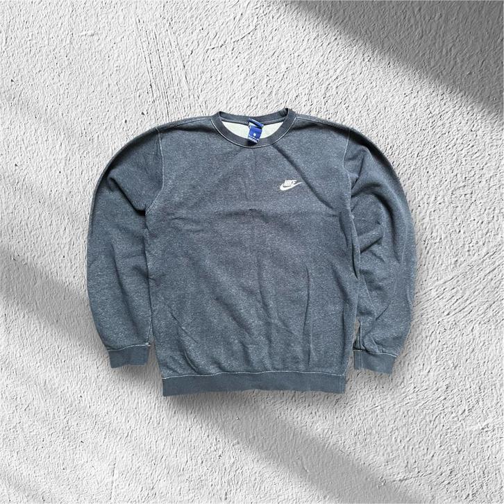 Nike Sportswear Trui – Grijs – Maat S, Kleding | Heren, Truien en Vesten, Zo goed als nieuw, Maat 46 (S) of kleiner, Grijs, Verzenden