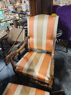 Antieke Herenstoel met Voetenbankje & Kussen, Antiek en Kunst, Antiek | Meubels | Stoelen en Banken, Ophalen of Verzenden