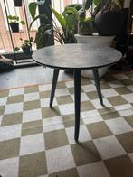 Ronde grijze bijzettafel voor planten, Ophalen of Verzenden, Zo goed als nieuw, Rond, Overige materialen