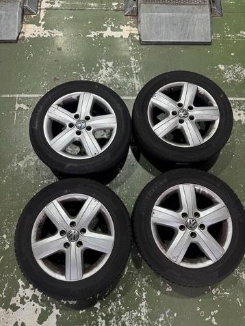 Winterset VW Transporter T5 - 235/55R17 beschikbaar voor biedingen
