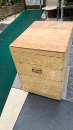 Houten kist, Huis en Inrichting, Woonaccessoires | Kisten, Ophalen of Verzenden, Gebruikt, 50 tot 100 cm, 50 tot 75 cm