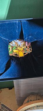 Pikachu museum london nhm 24k ornament museum exclusive!, Hobby en Vrije tijd, Verzamelkaartspellen | Pokémon, Ophalen of Verzenden