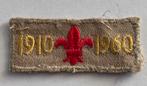 Scouting insigne 1910–1960 – 50 jaar padvinderij Nederland, Verzamelen, Scouting, Ophalen of Verzenden, Gebruikt, Embleem, Speld of Insigne