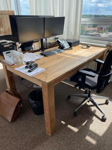 EETTAFEL / BUREAU 2x TEAK, 1.80X0.90 PER STUK 100,00 beschikbaar voor biedingen