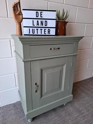 Vintage/Brocante groene kerkkast, Landelijke kast beschikbaar voor biedingen