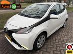 Toyota Aygo 1.0 VVT-i x, Auto's, Voorwielaandrijving, Euro 5, Gebruikt, 4 stoelen